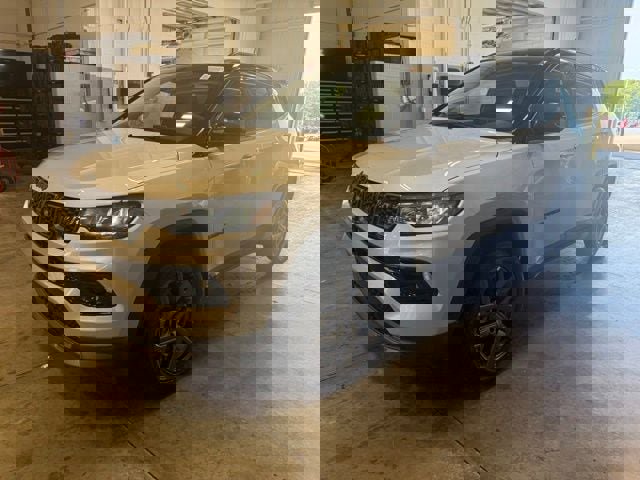 New 2025 Jeep Compass Limited w/ Sun & Sound Group image 5