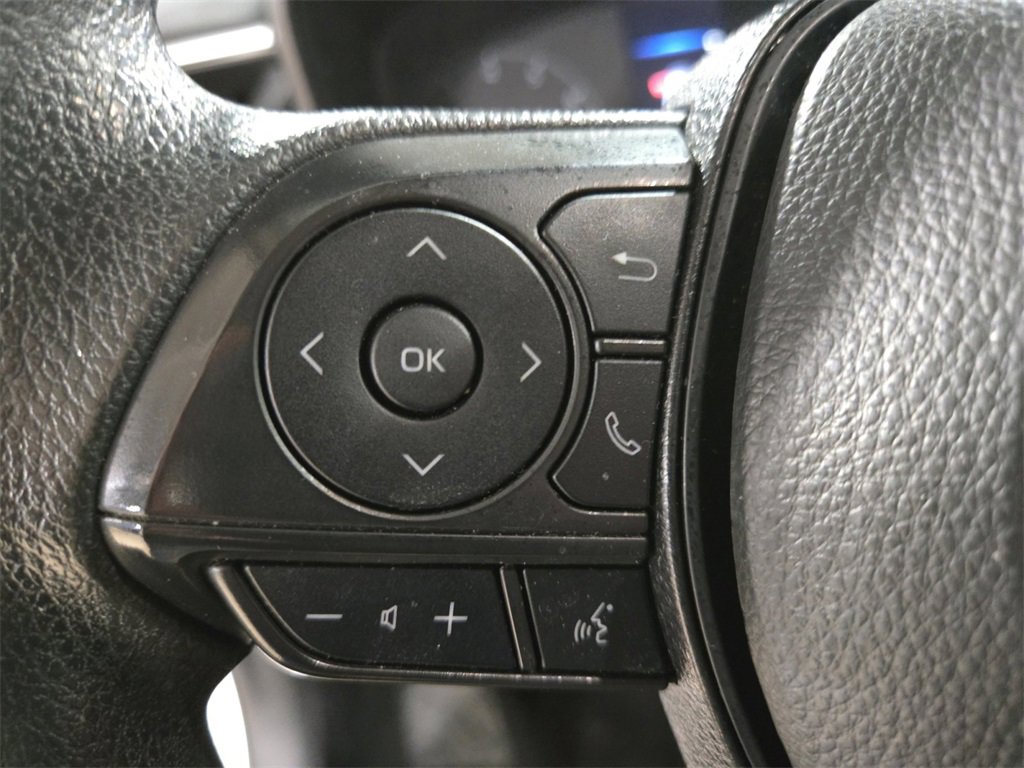 Used 2024 Toyota Corolla LE image 30