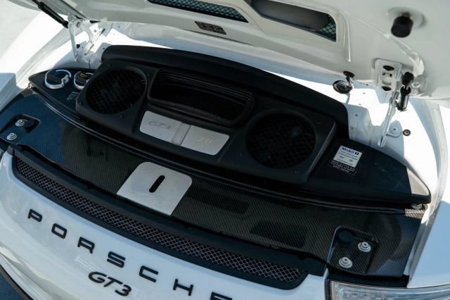 Used 2015 Porsche 911 GT3 RWD image 28