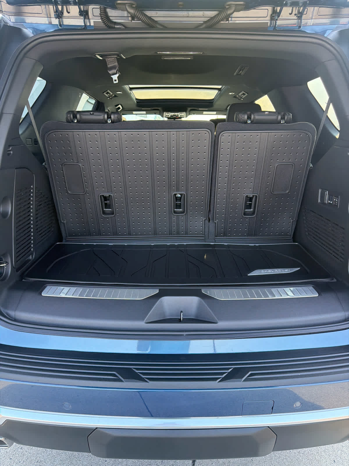 New 2026 Chevrolet Tahoe High Country AWD/4WD image 7