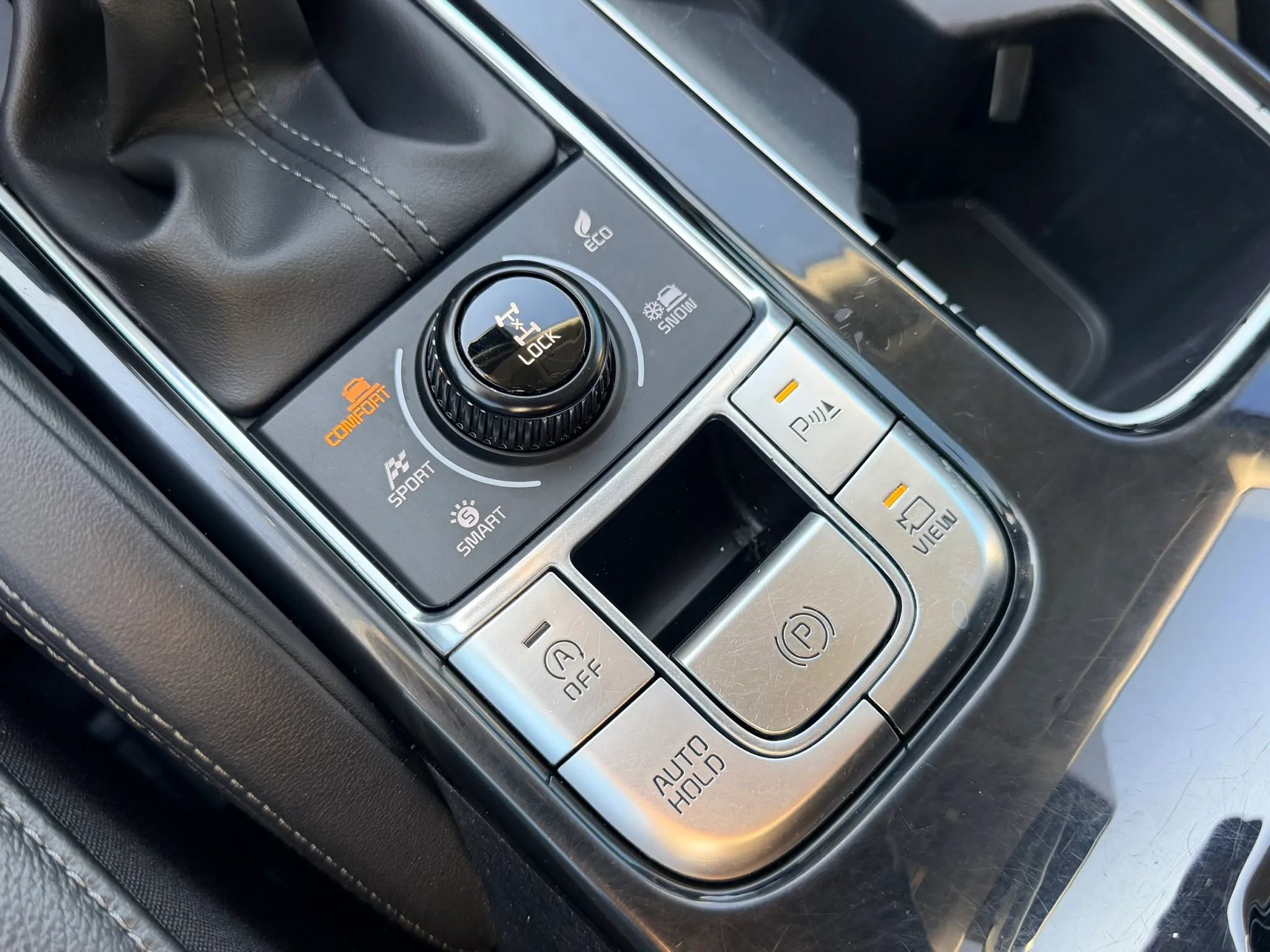 Used 2020 Kia Telluride SX image 25