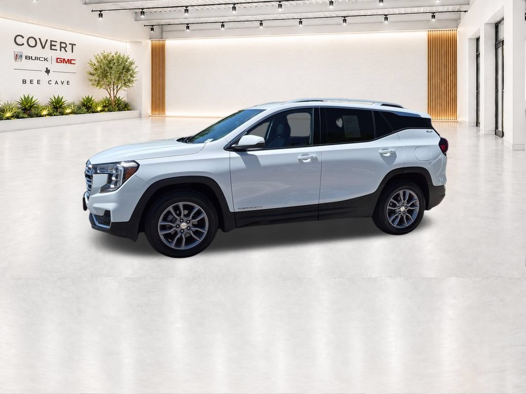 Used 2023 GMC Terrain SLT AWD/4WD image 5