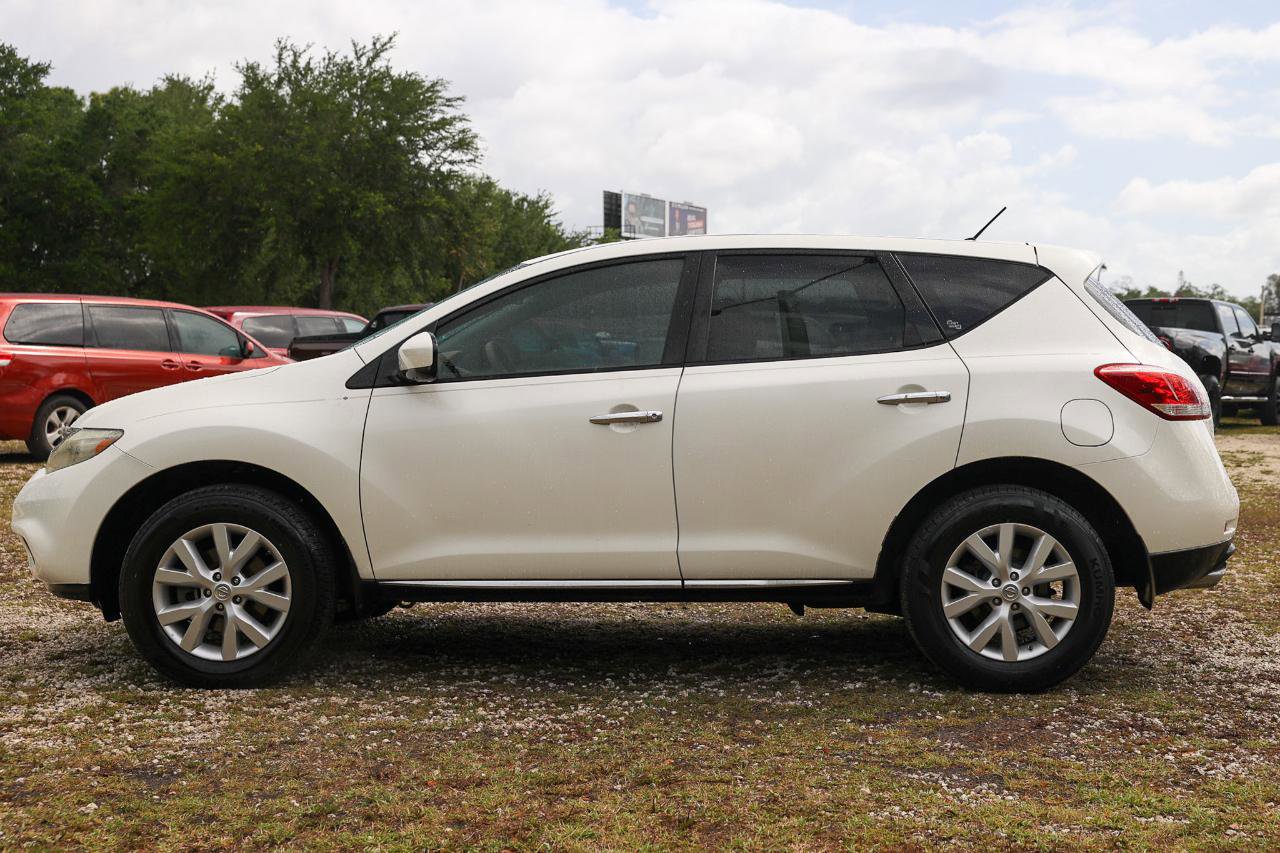 Used 2012 Nissan Murano S image 3
