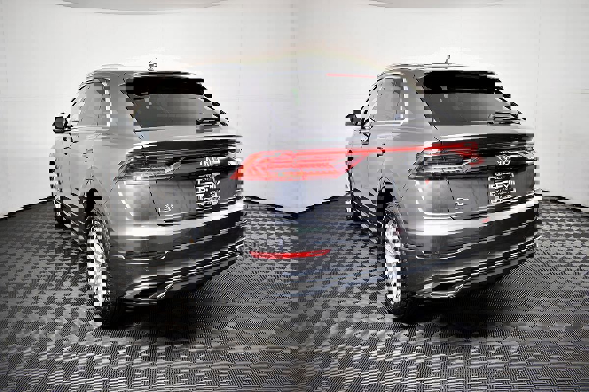 Used 2019 Audi Q8 Premium w/ Convenience Package image 11