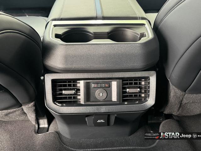 Used 2026 Ford F450 Platinum image 31