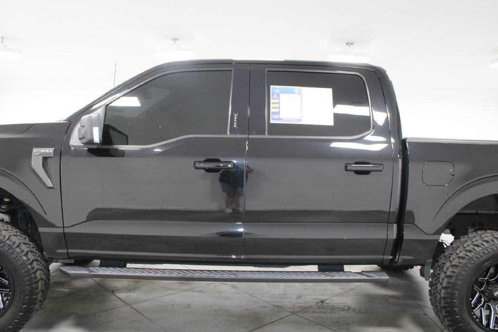 Used 2022 Ford F150 XLT w/ Equipment Group 302A High AWD/4WD image 6