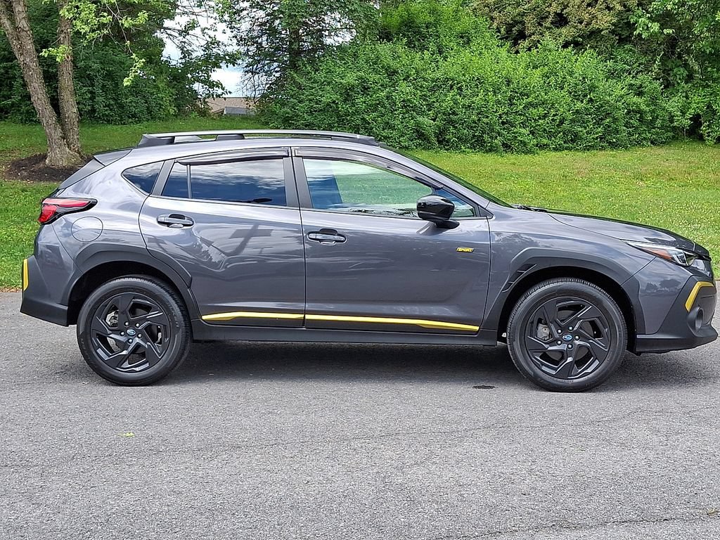 Used 2024 Subaru Crosstrek 2.5i Sport AWD/4WD image 9
