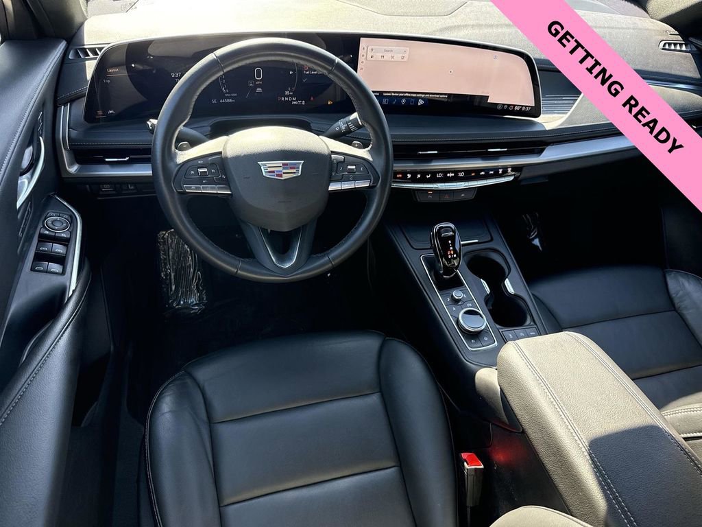 Used 2024 Cadillac XT4 Premium Luxury image 18