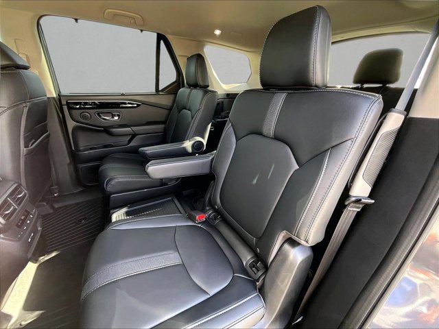 Used 2023 Honda Pilot EX-L image 28