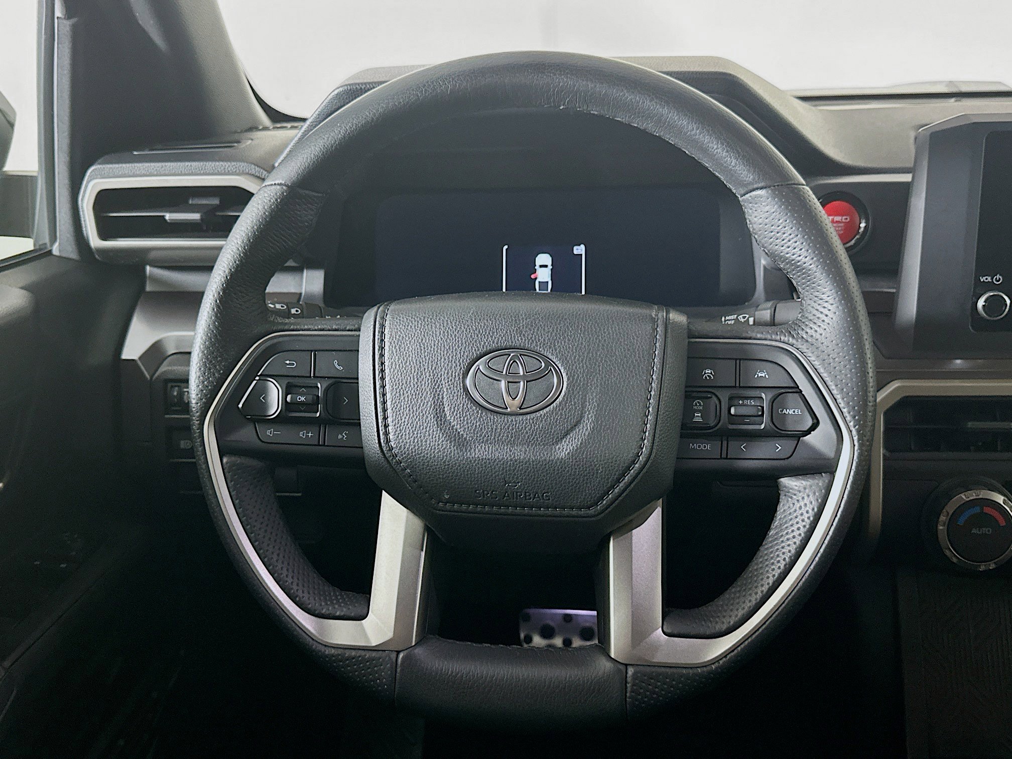 Used 2025 Toyota Tacoma TRD Sport image 18