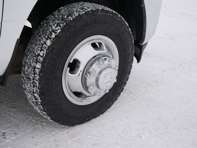 Used 2024 RAM 3500 Tradesman w/ Chrome Appearance Group image 12