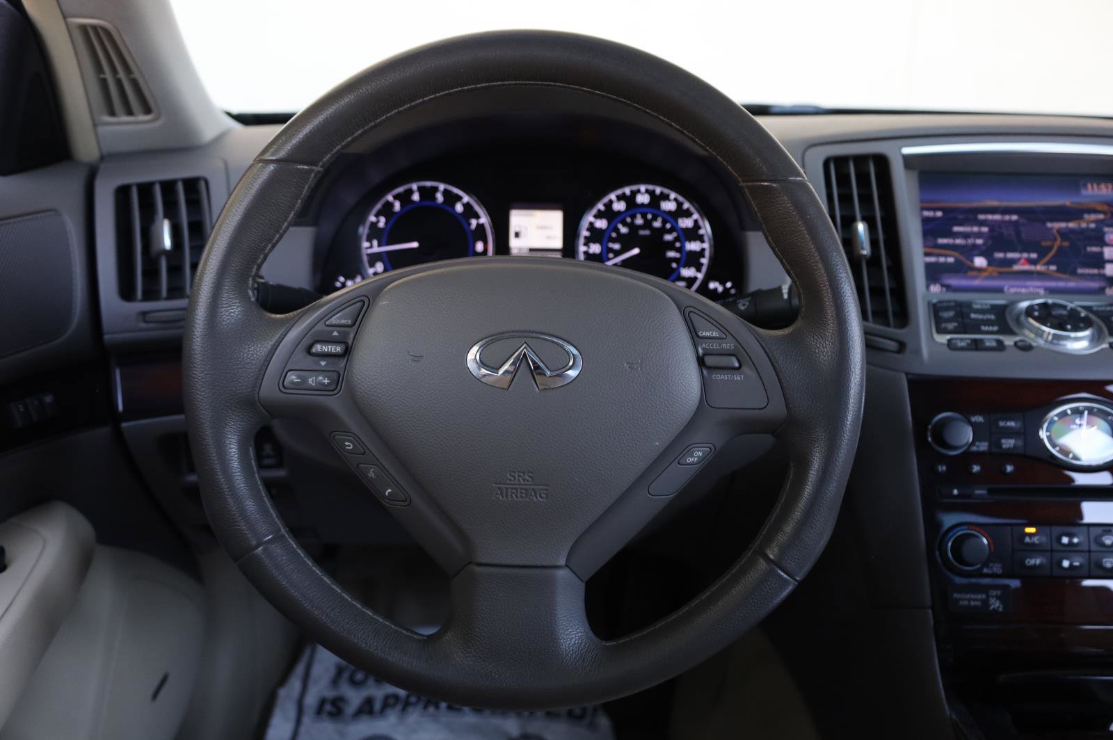 Used 2013 INFINITI G37 Journey w/ Premium Pkg image 32