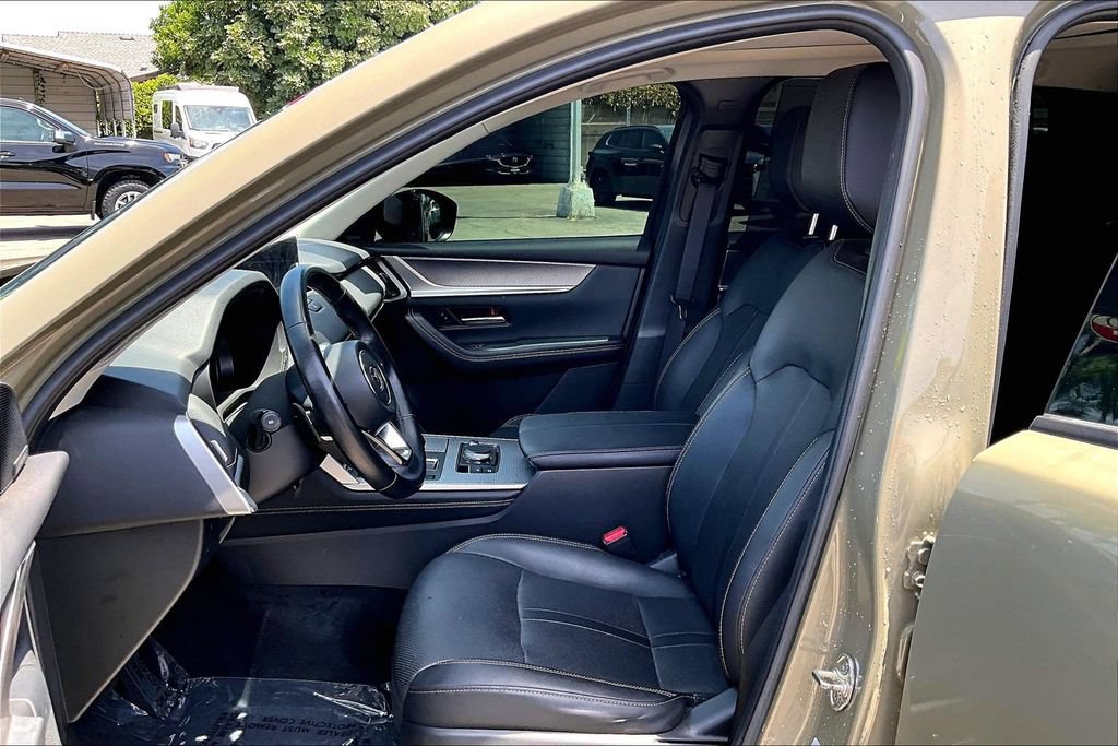 Certified 2025 MAZDA CX-70 Plug-In Hybrid w/ Premium Pkg AWD/4WD image 14