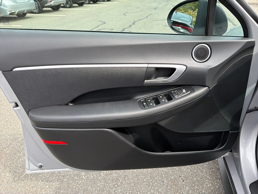 Certified 2023 Hyundai Sonata SE FWD image 10