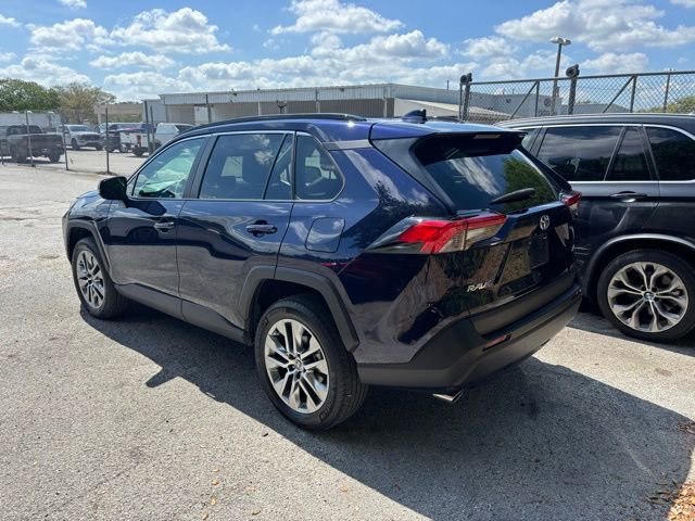 Used 2023 Toyota RAV4 XLE Premium FWD image 9