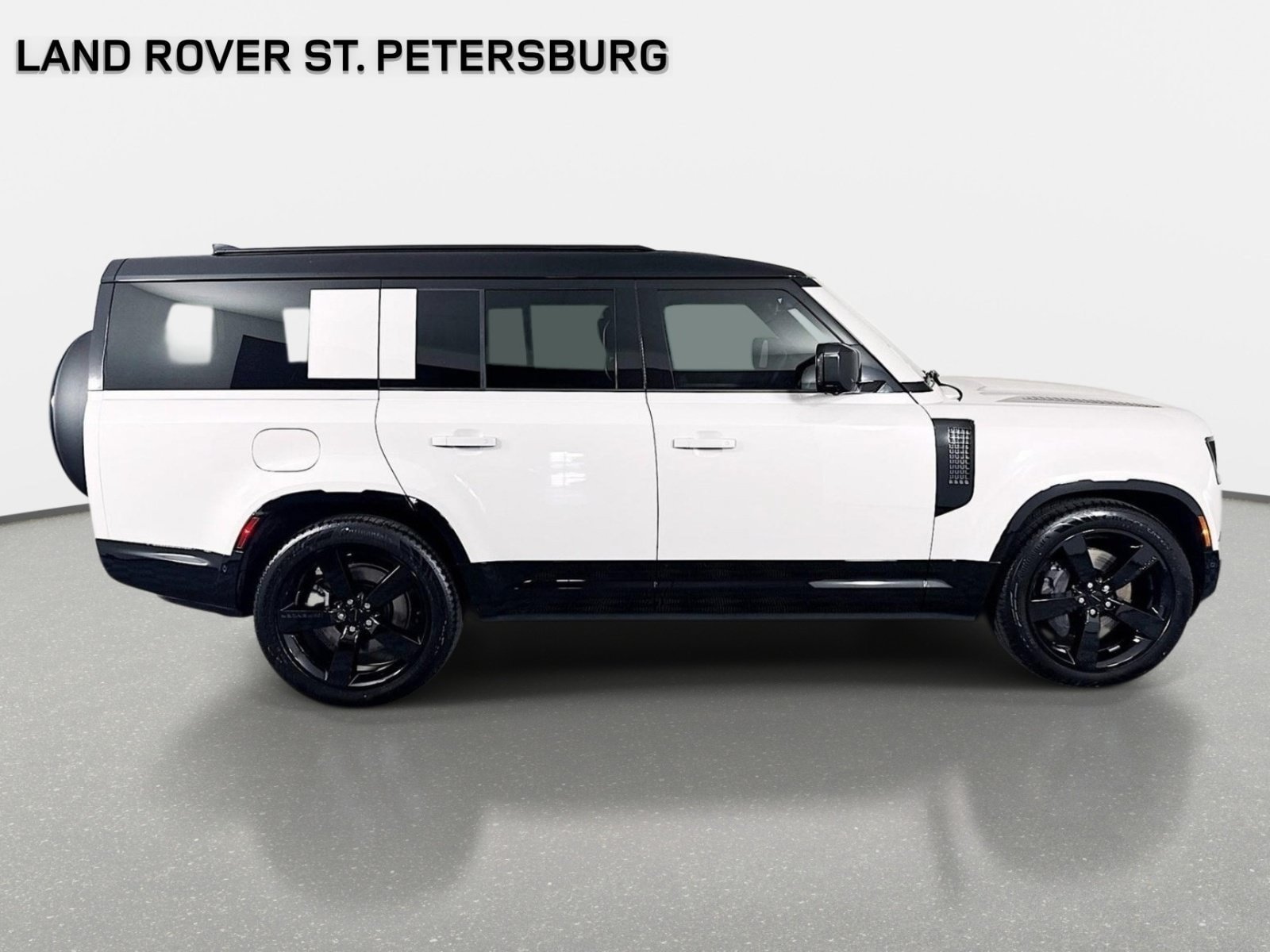 New 2026 Land Rover Defender 130 X-Dynamic SE AWD/4WD image 4