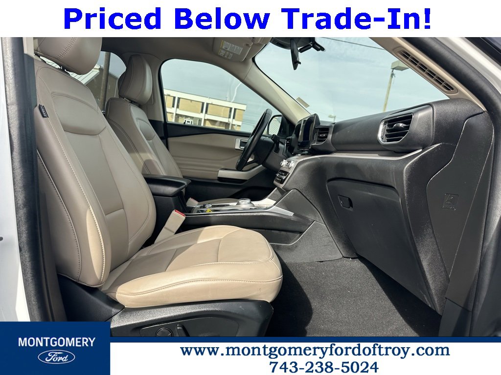 Used 2023 Ford Explorer XLT w/ Equipment Group 202A image 13