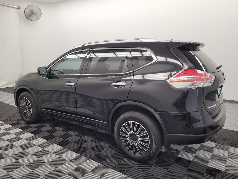 Used 2016 Nissan Rogue S w/ Appearance Package AWD/4WD image 3