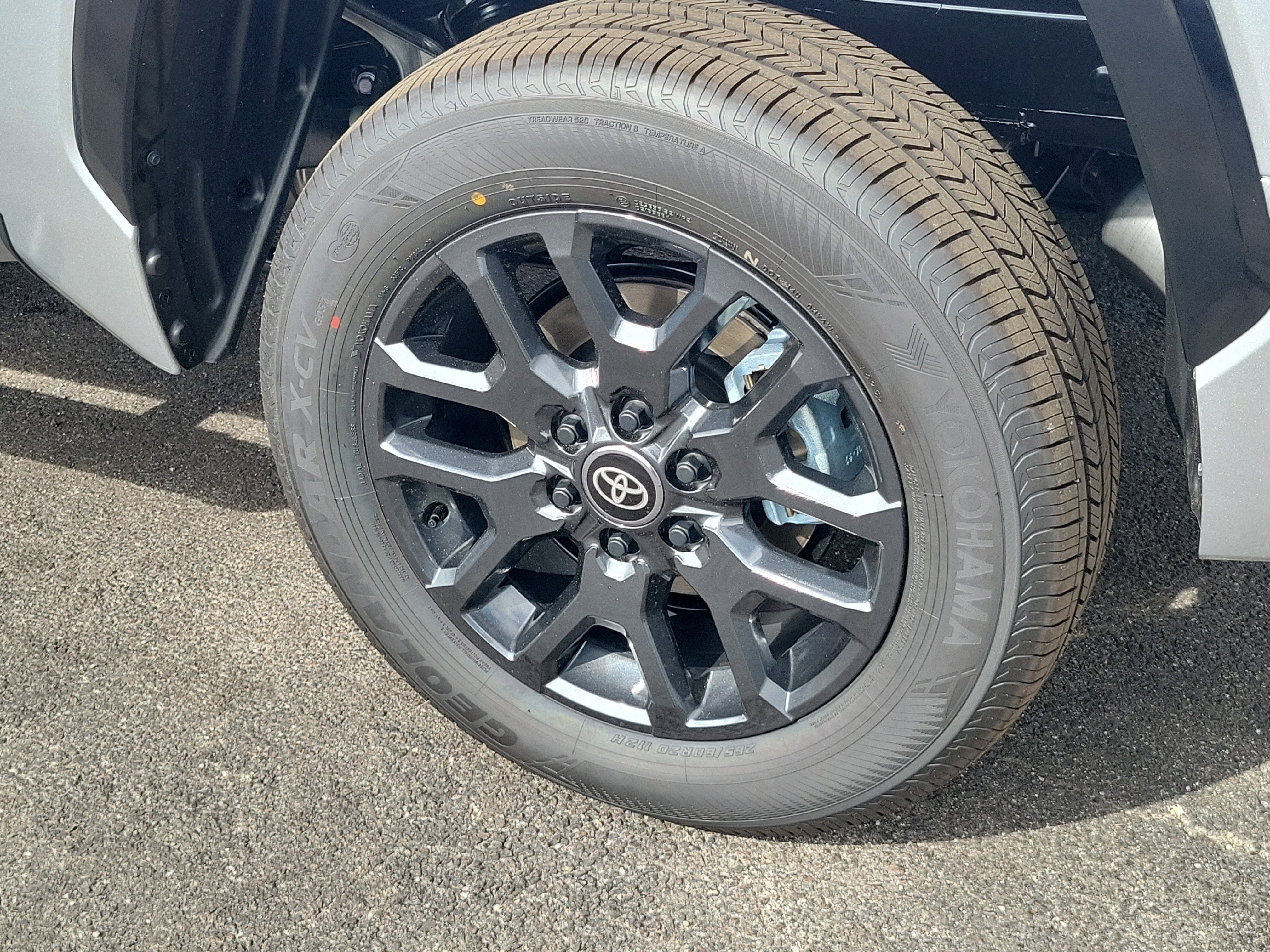New 2026 Toyota Tundra Platinum image 5