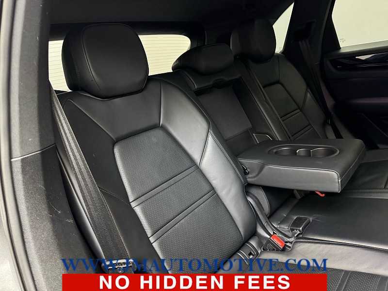 Used 2019 Porsche Cayenne image 19