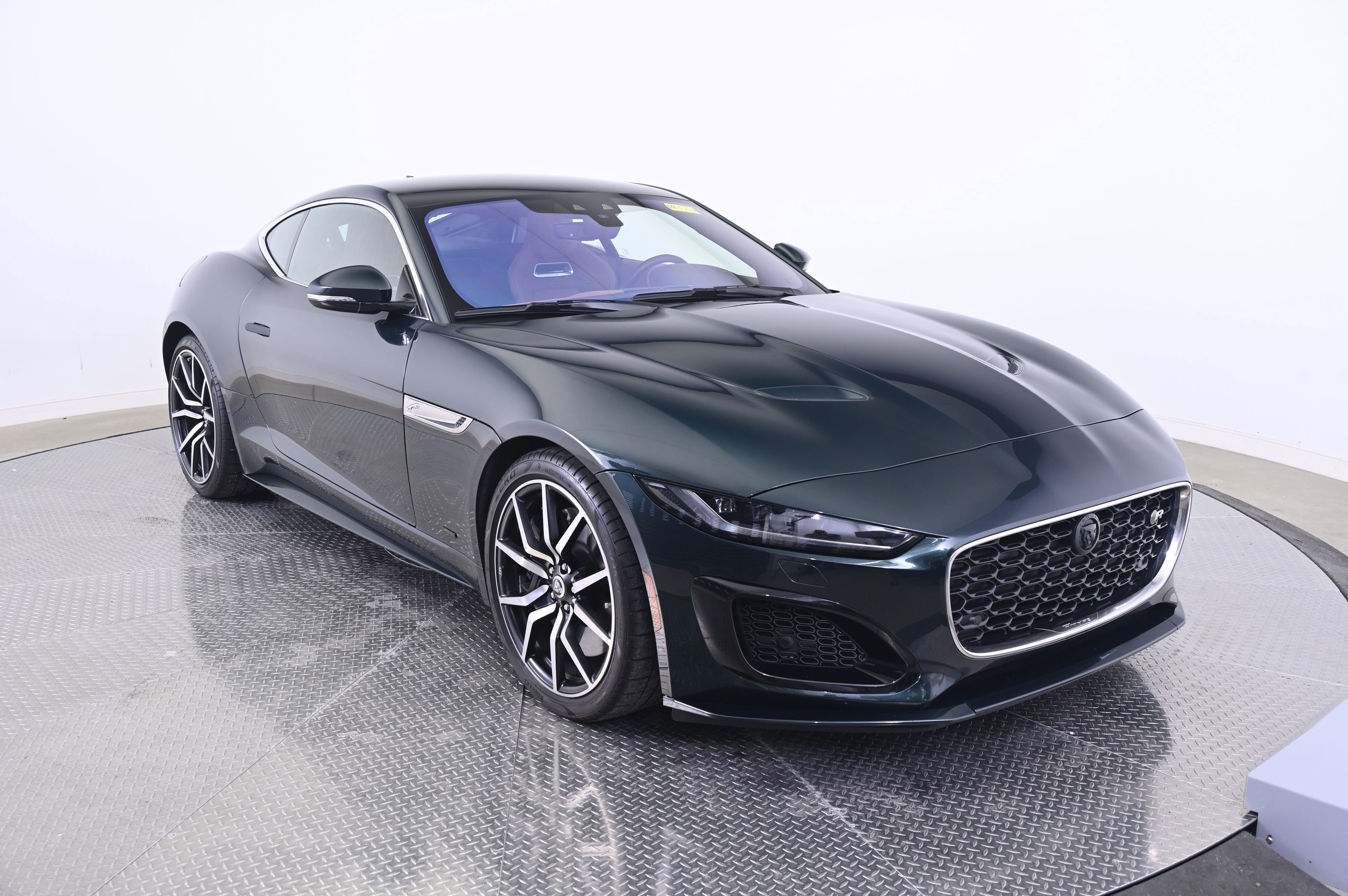 Used 2024 Jaguar F-TYPE R AWD/4WD image 9