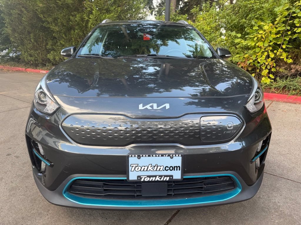 Used 2022 Kia Niro EX w/ Cold Weather Package FWD image 9