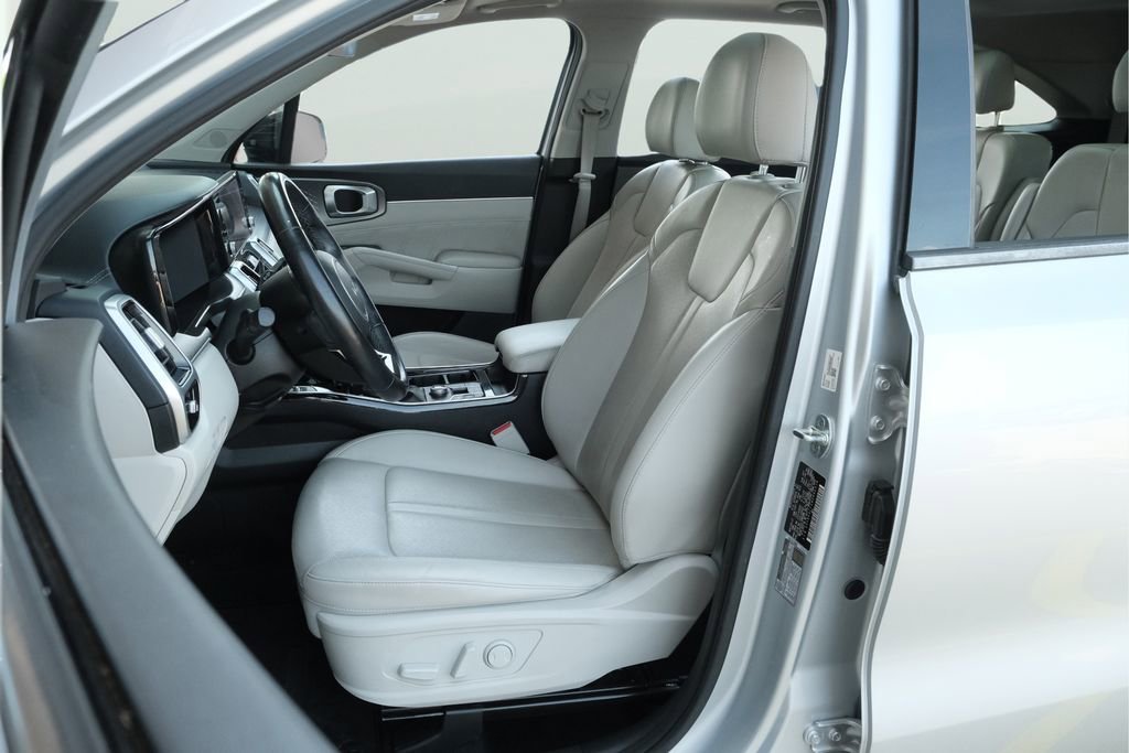 Used 2022 Kia Sorento SX FWD image 22