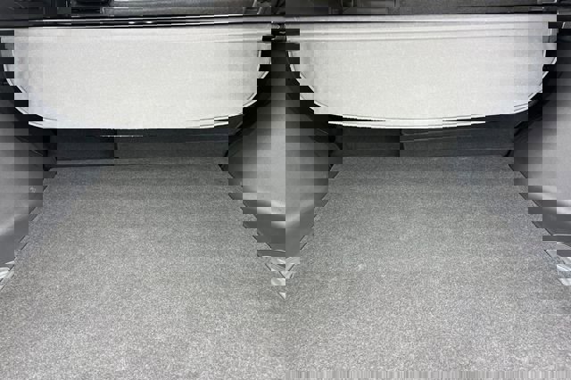 Used 2023 Toyota Venza XLE AWD/4WD image 17