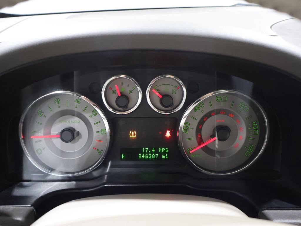 Used 2010 Ford Edge Limited AWD/4WD image 36