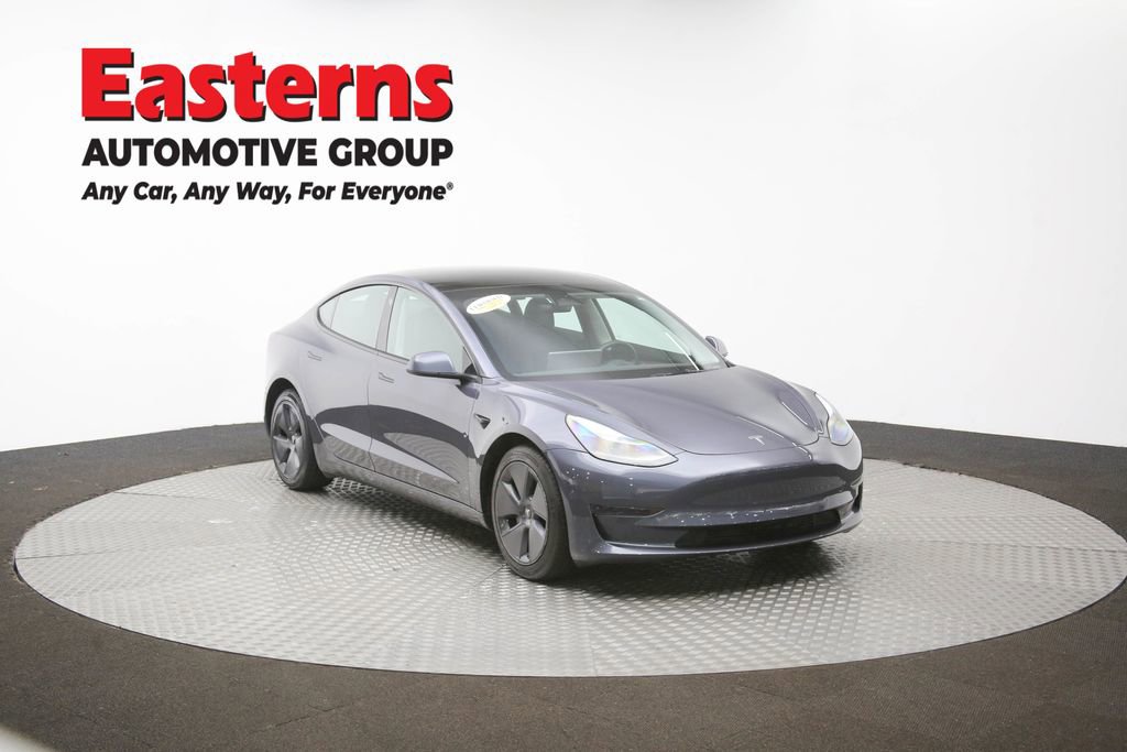 Used 2023 Tesla Model 3 Standard Range image 46