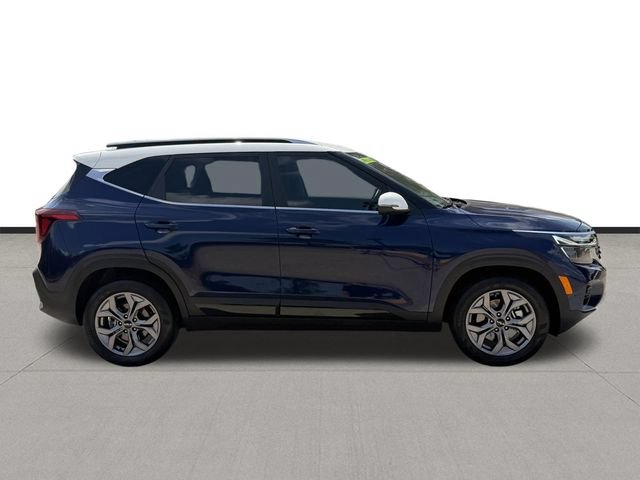 Used 2024 Kia Seltos S AWD/4WD image 4