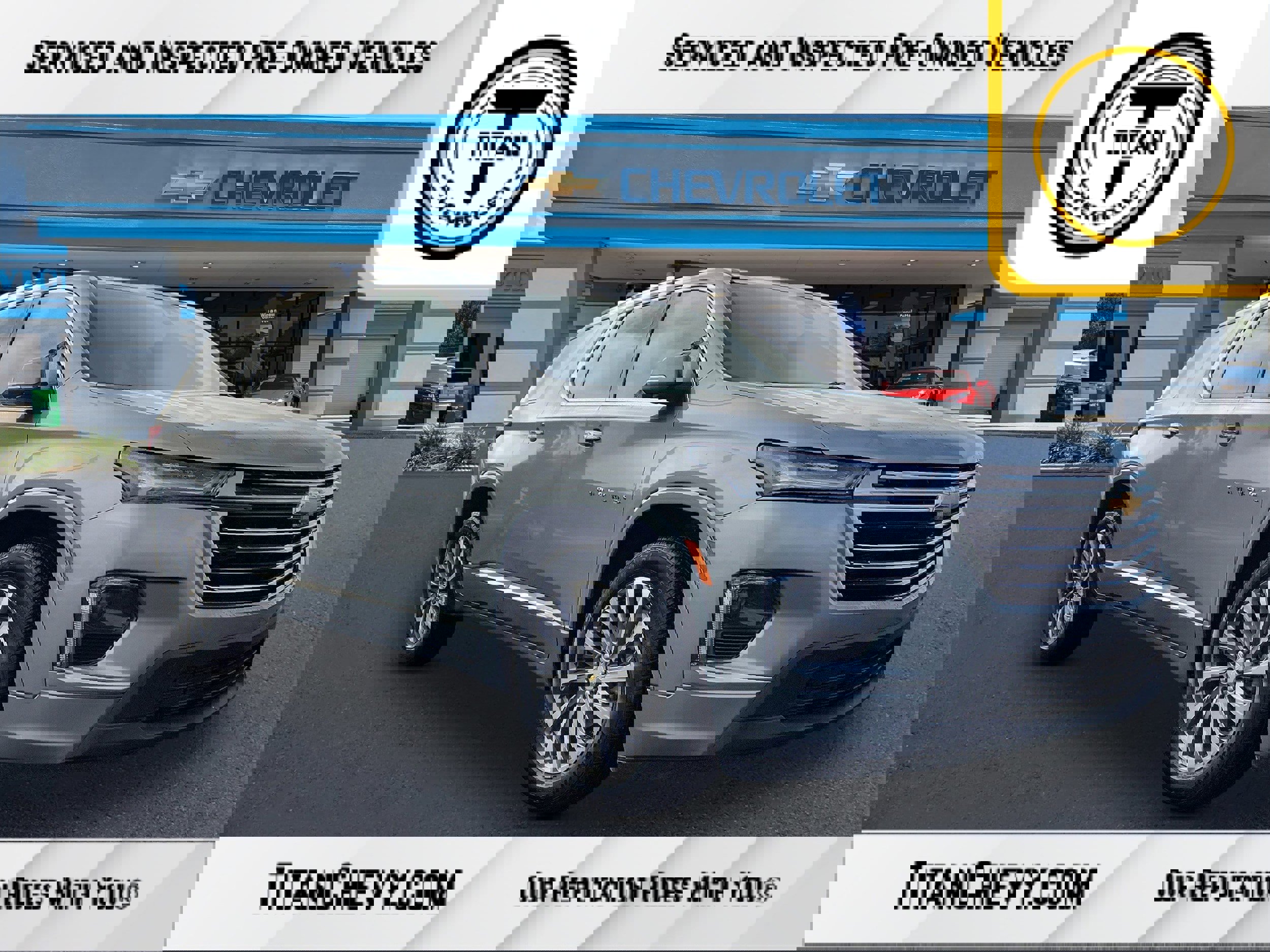 Used 2023 Chevrolet Traverse Premier w/ LPO, Cargo Package image 1