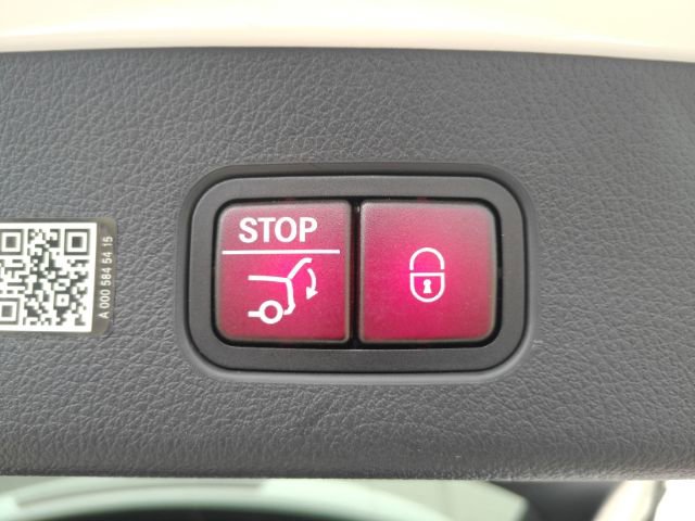 Used 2024 Mercedes-Benz GLC 300 image 28