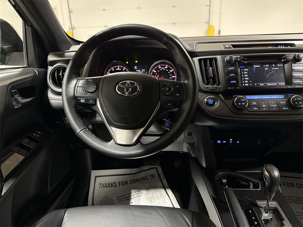Used 2018 Toyota RAV4 SE w/ Power Extra Value Package image 20