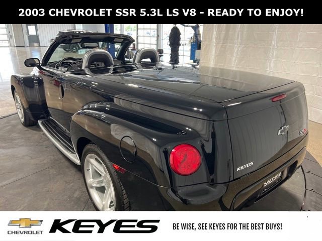 Used 2003 Chevrolet SSR w/ Preferred Equipment Group image 39