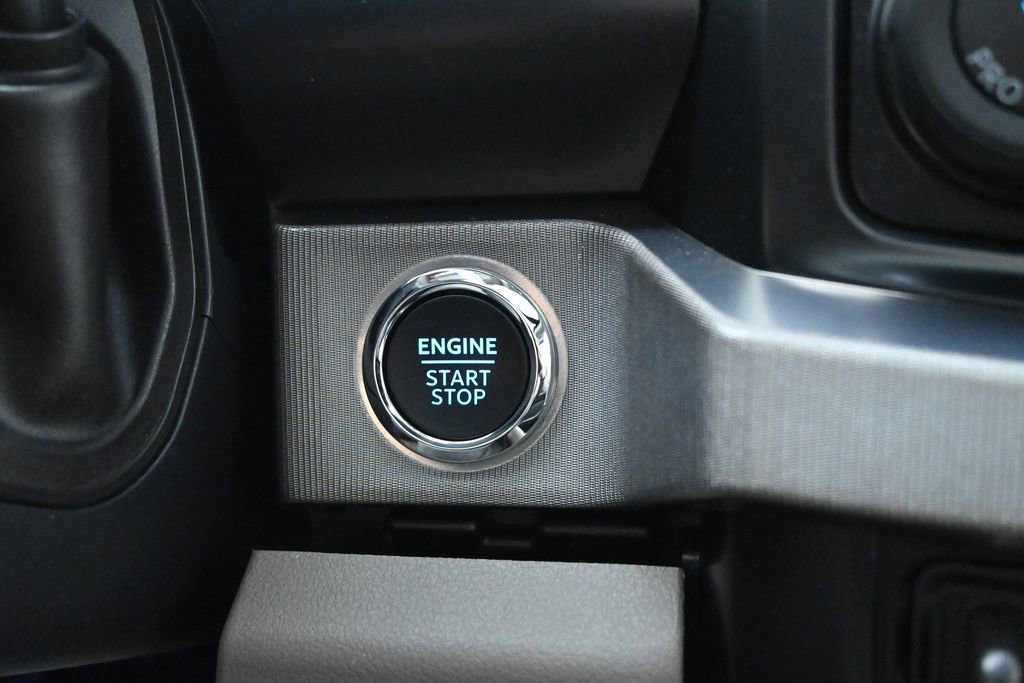 Used 2026 Ford F350 Platinum w/ Platinum Plus Package image 32