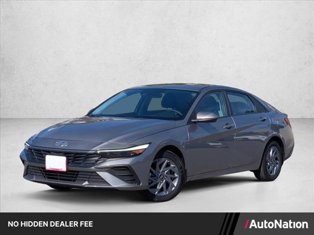 Used 2024 Hyundai Elantra SEL FWD video 1