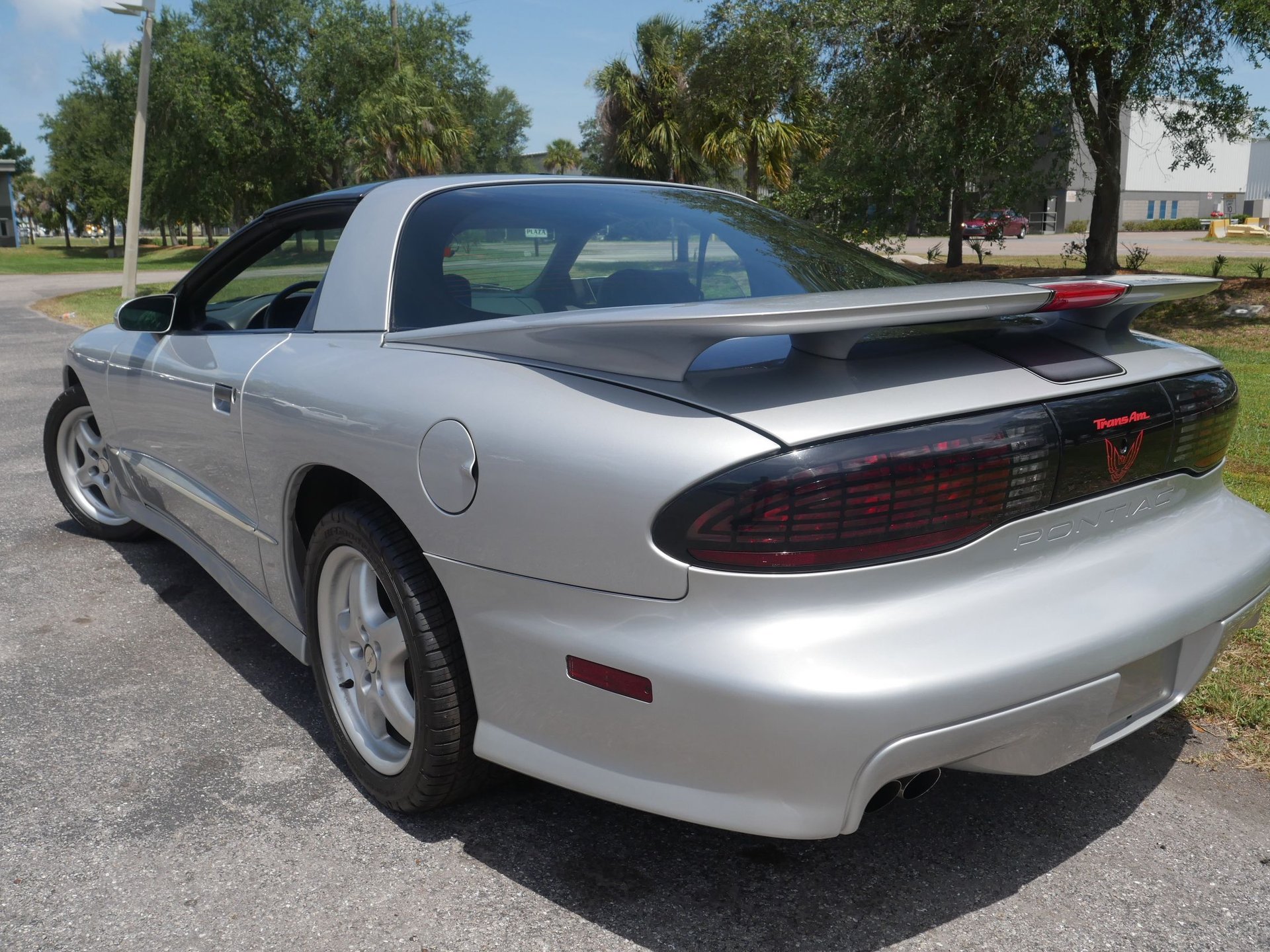 Used 1997 Pontiac Firebird Trans Am RWD image 23