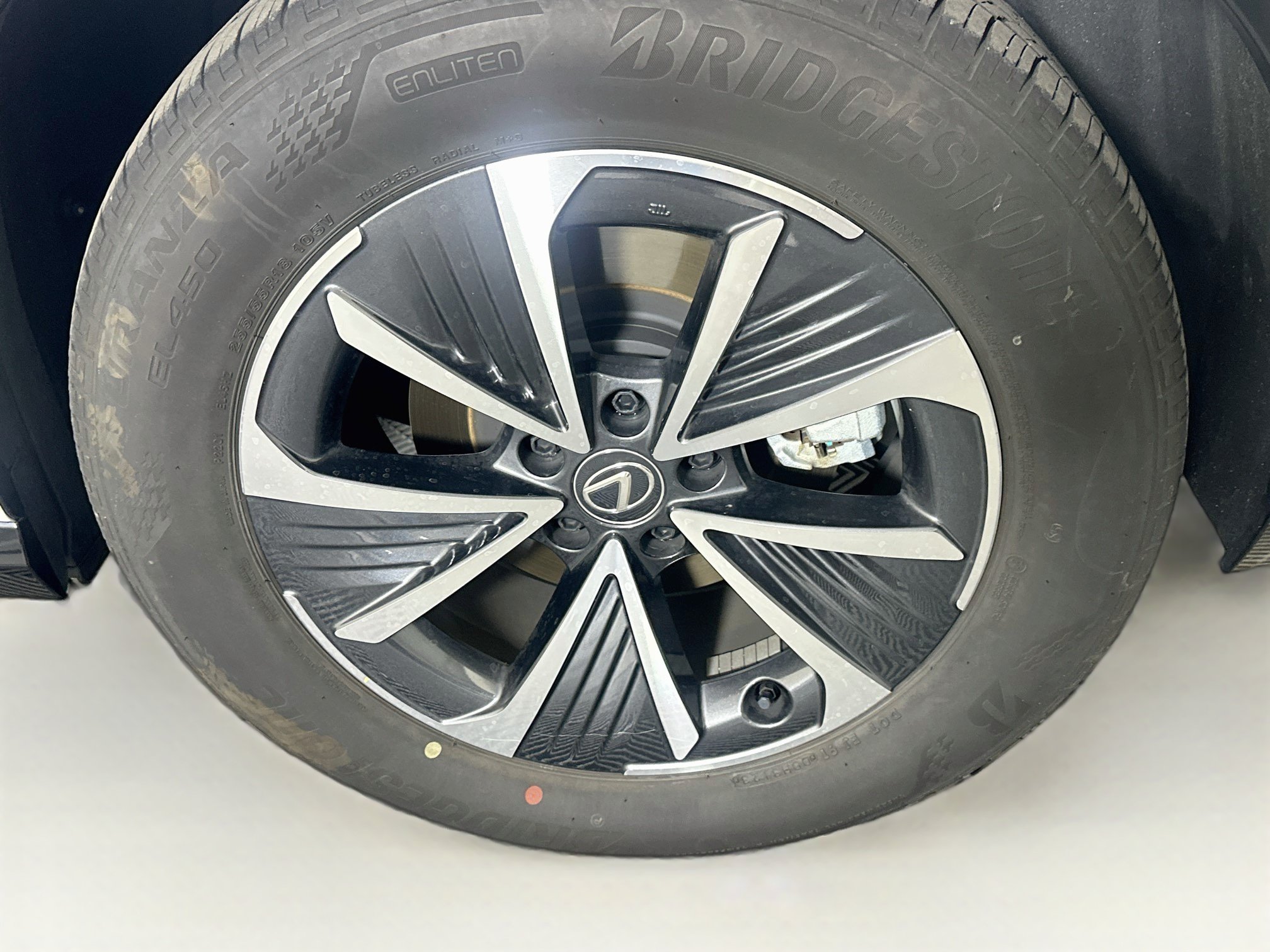 Used 2023 Lexus RZ 450e Premium w/ Technology Package AWD/4WD image 11