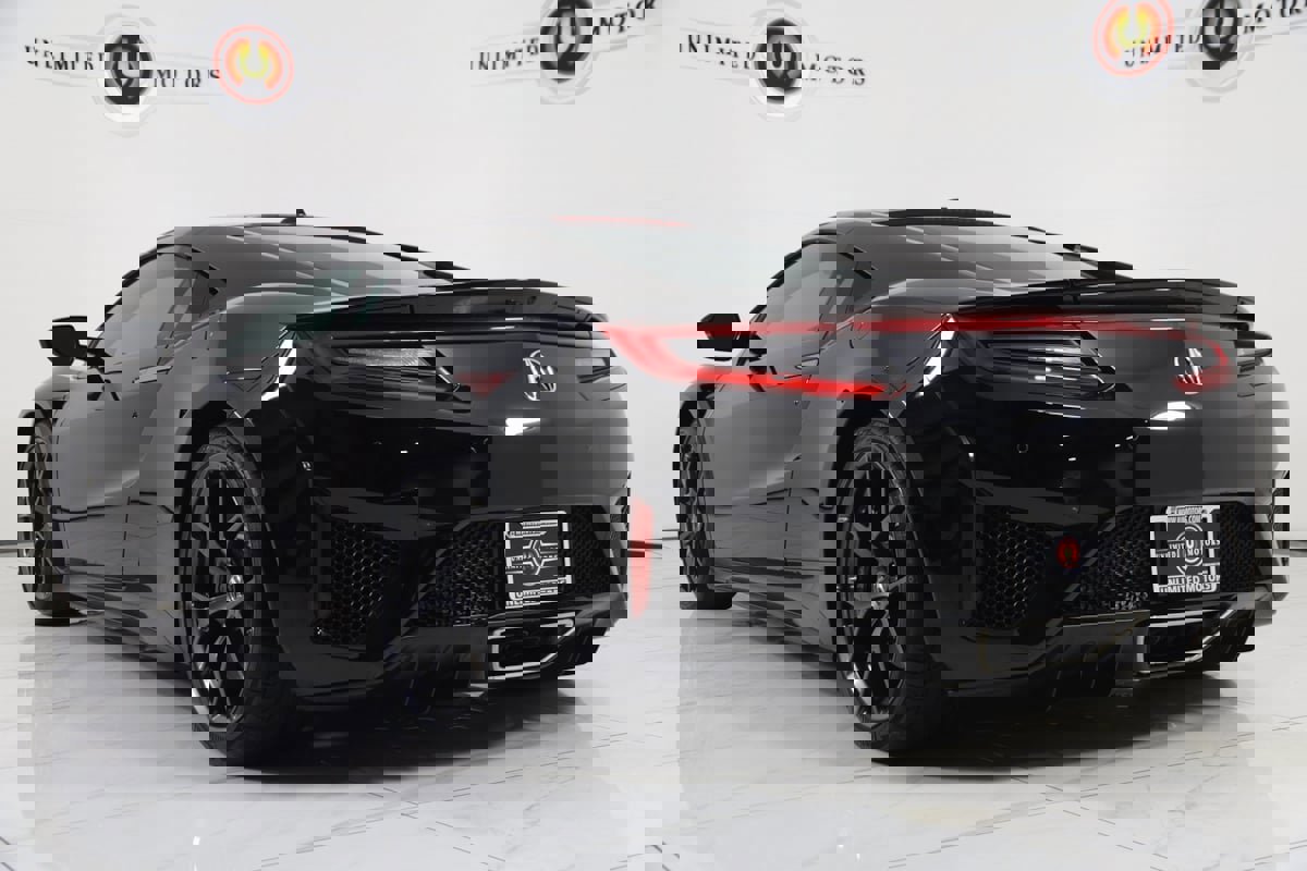 Used 2021 Acura NSX image 4