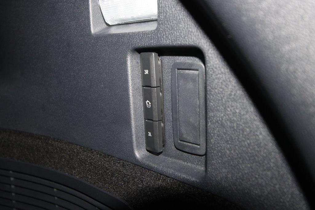 Used 2026 Lincoln Aviator Reserve AWD/4WD image 46