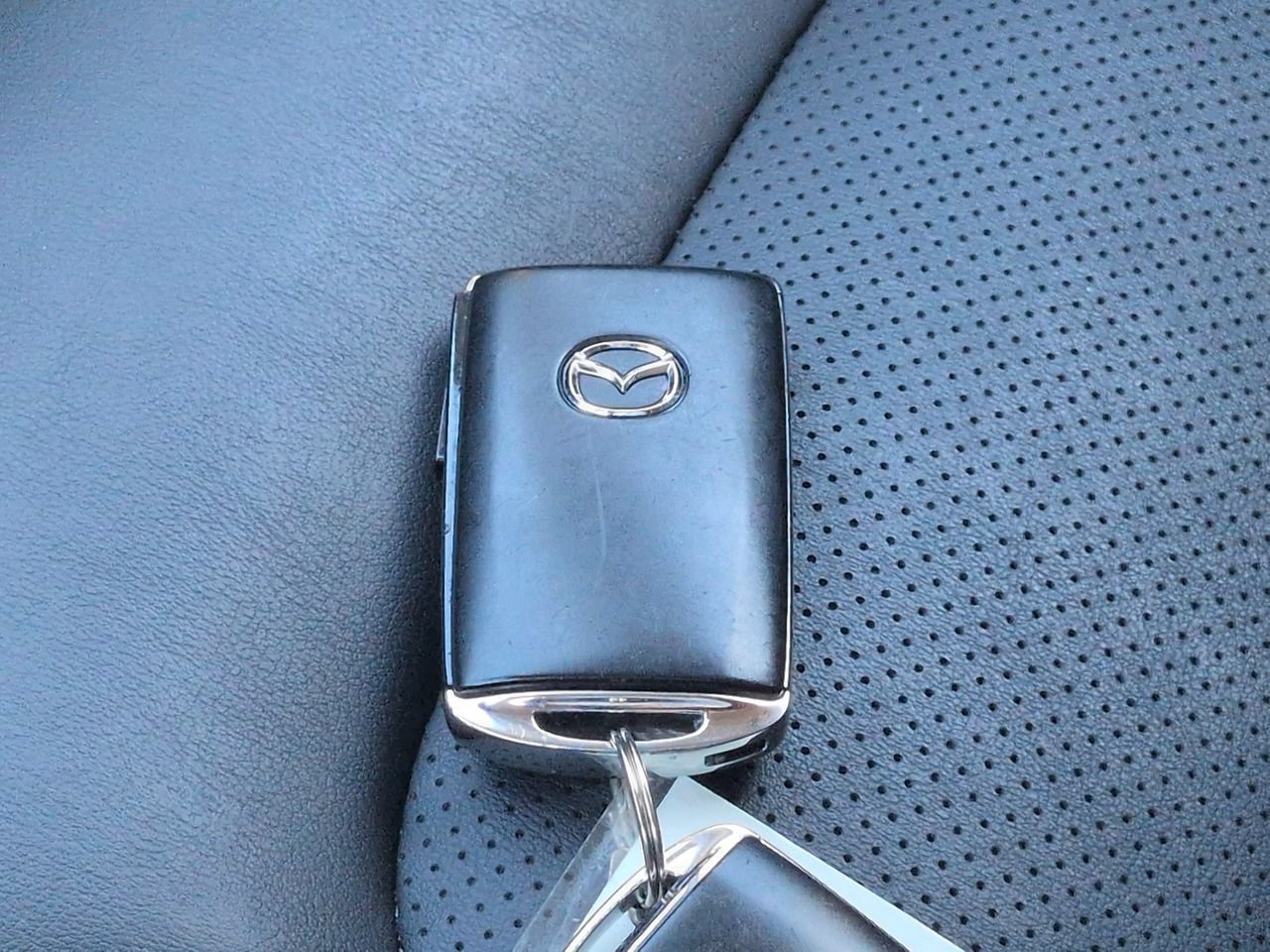 Used 2024 MAZDA CX-5 AWD 2.5 S w/ Select Package image 28