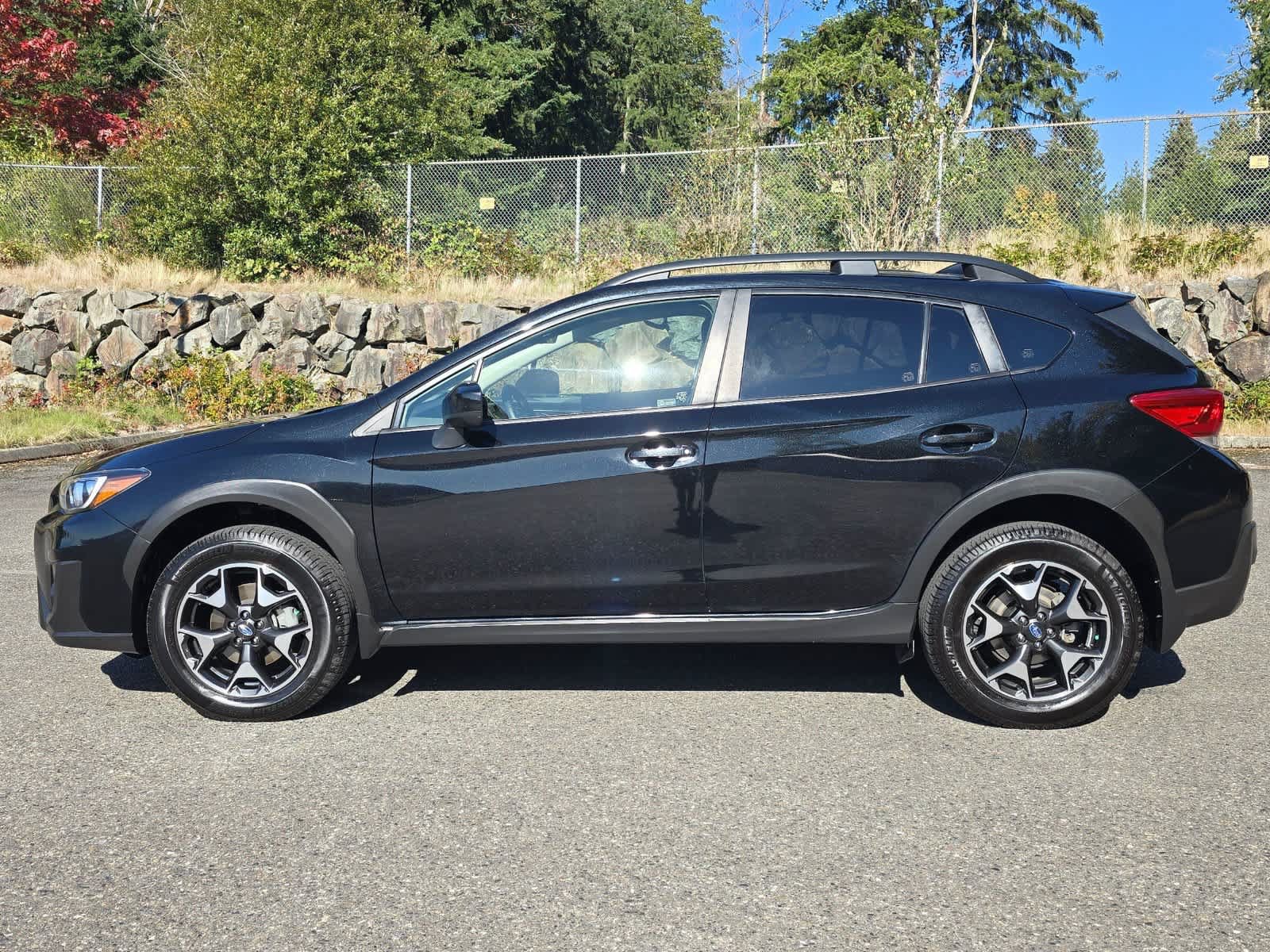 Used 2019 Subaru Crosstrek 2.0i Premium w/ Moonroof Package AWD/4WD image 3