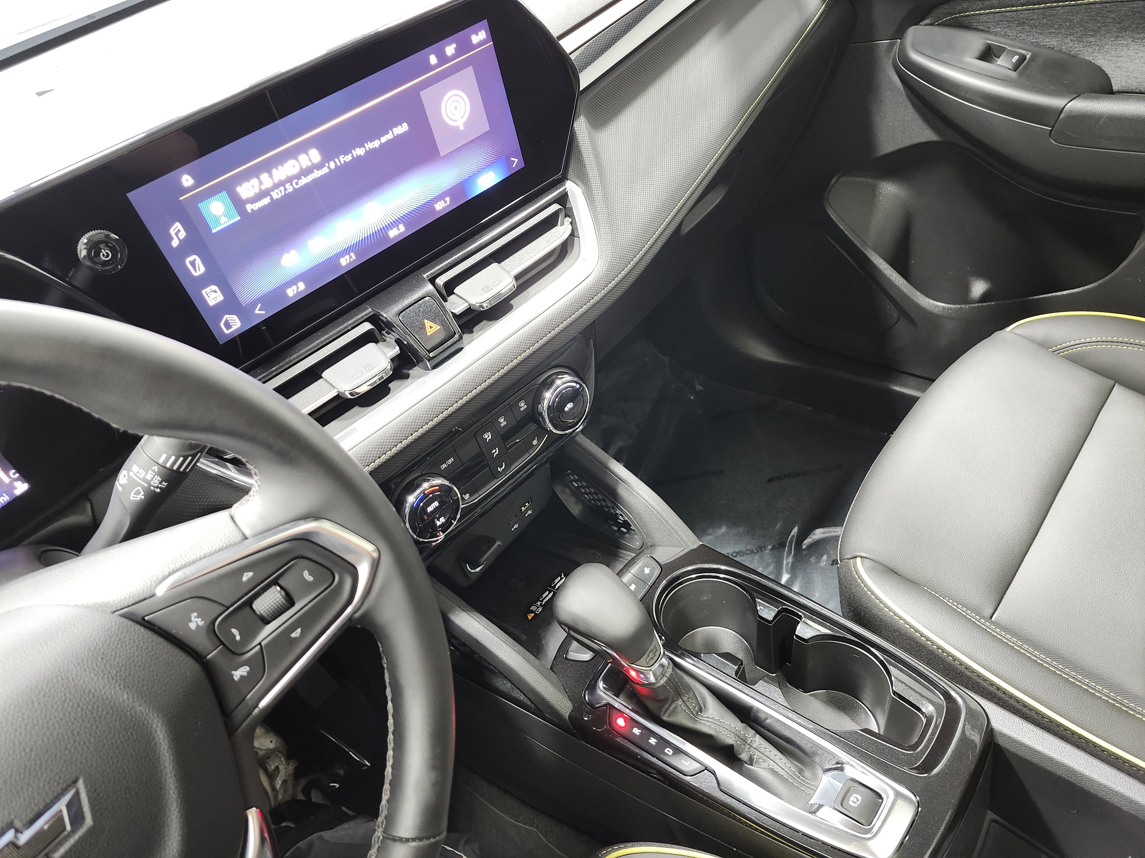 Used 2024 Chevrolet TrailBlazer ACTIV w/ Convenience Package FWD image 30