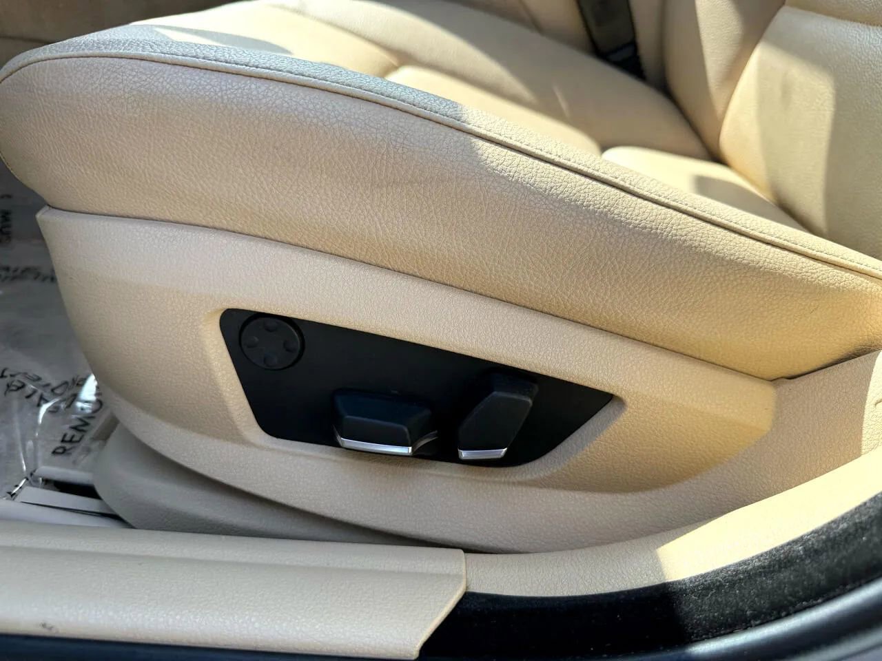 Used 2013 BMW 528i Sedan RWD image 22