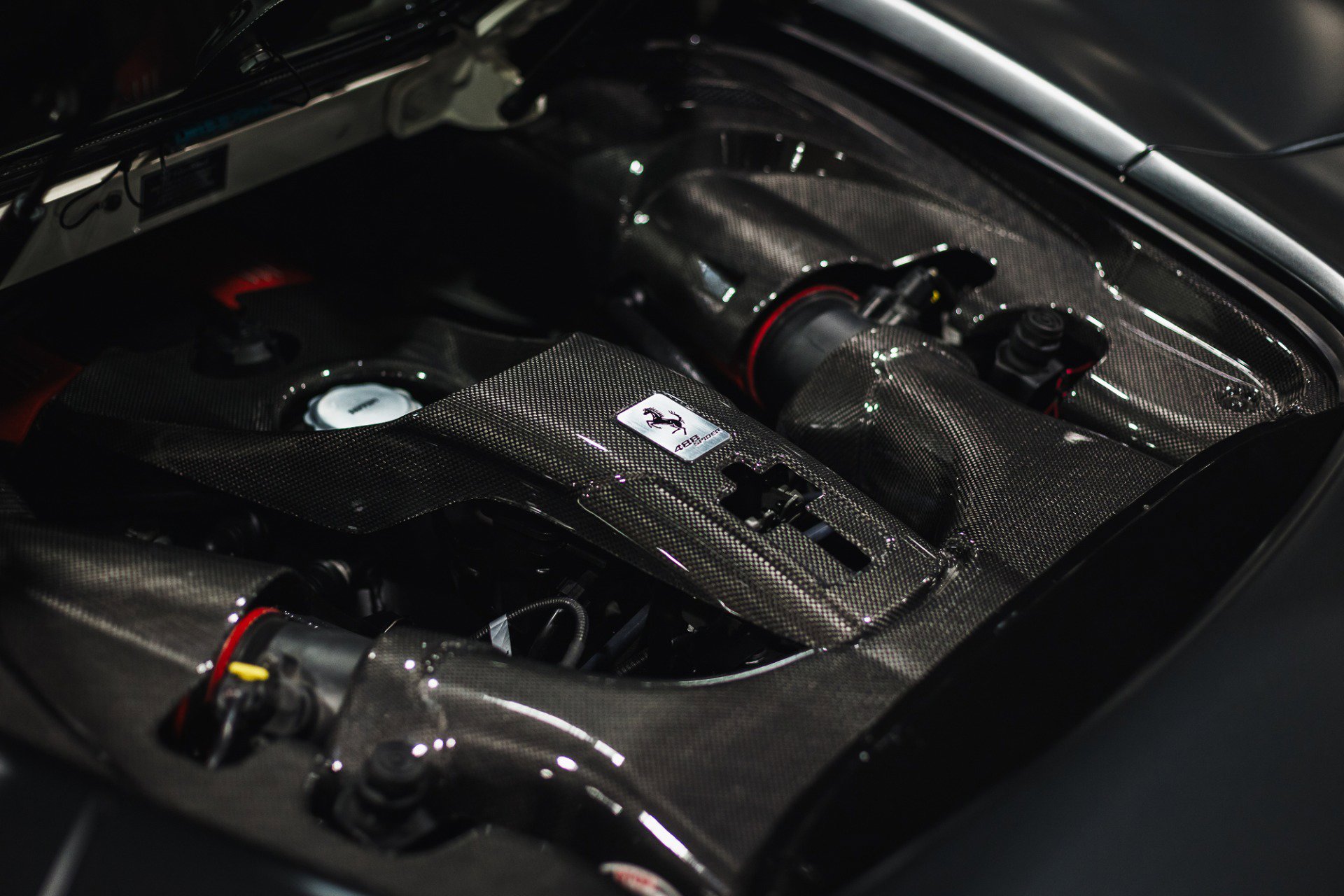 Used 2018 Ferrari 488 Spider RWD image 4