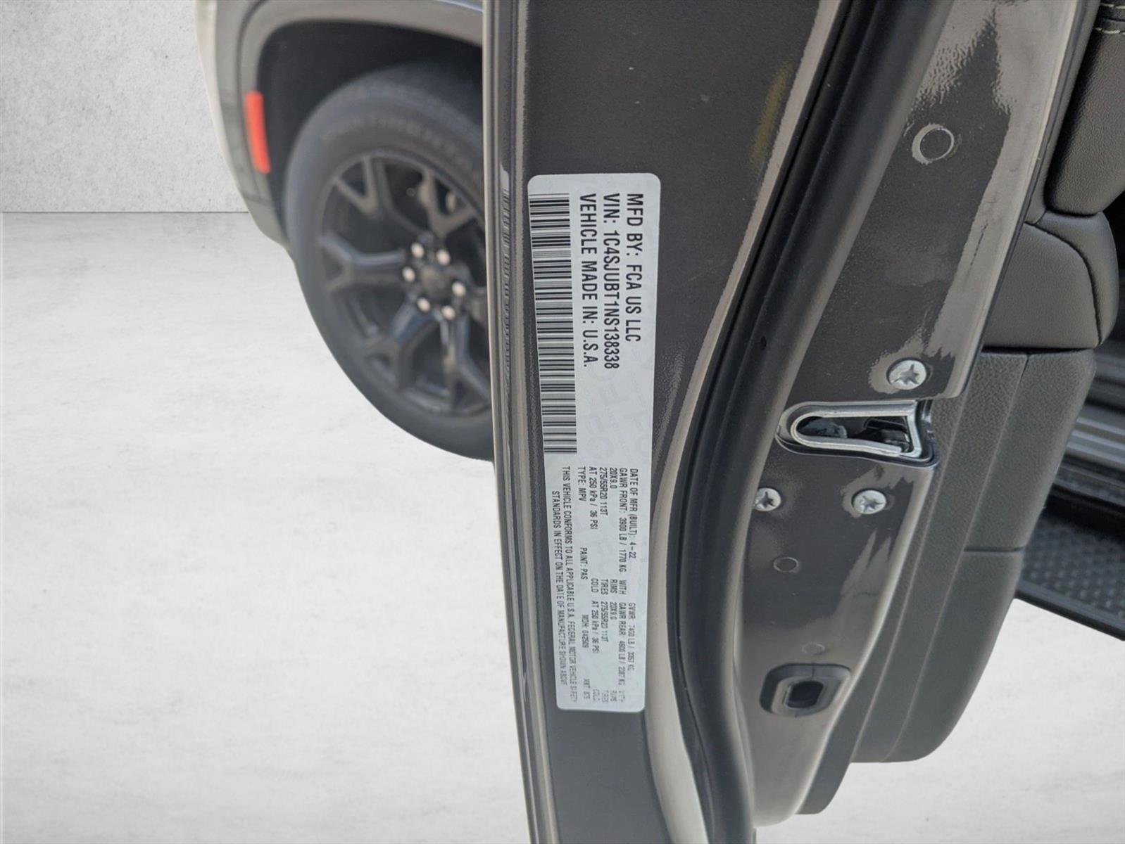Used 2022 Jeep Wagoneer Series II RWD image 16