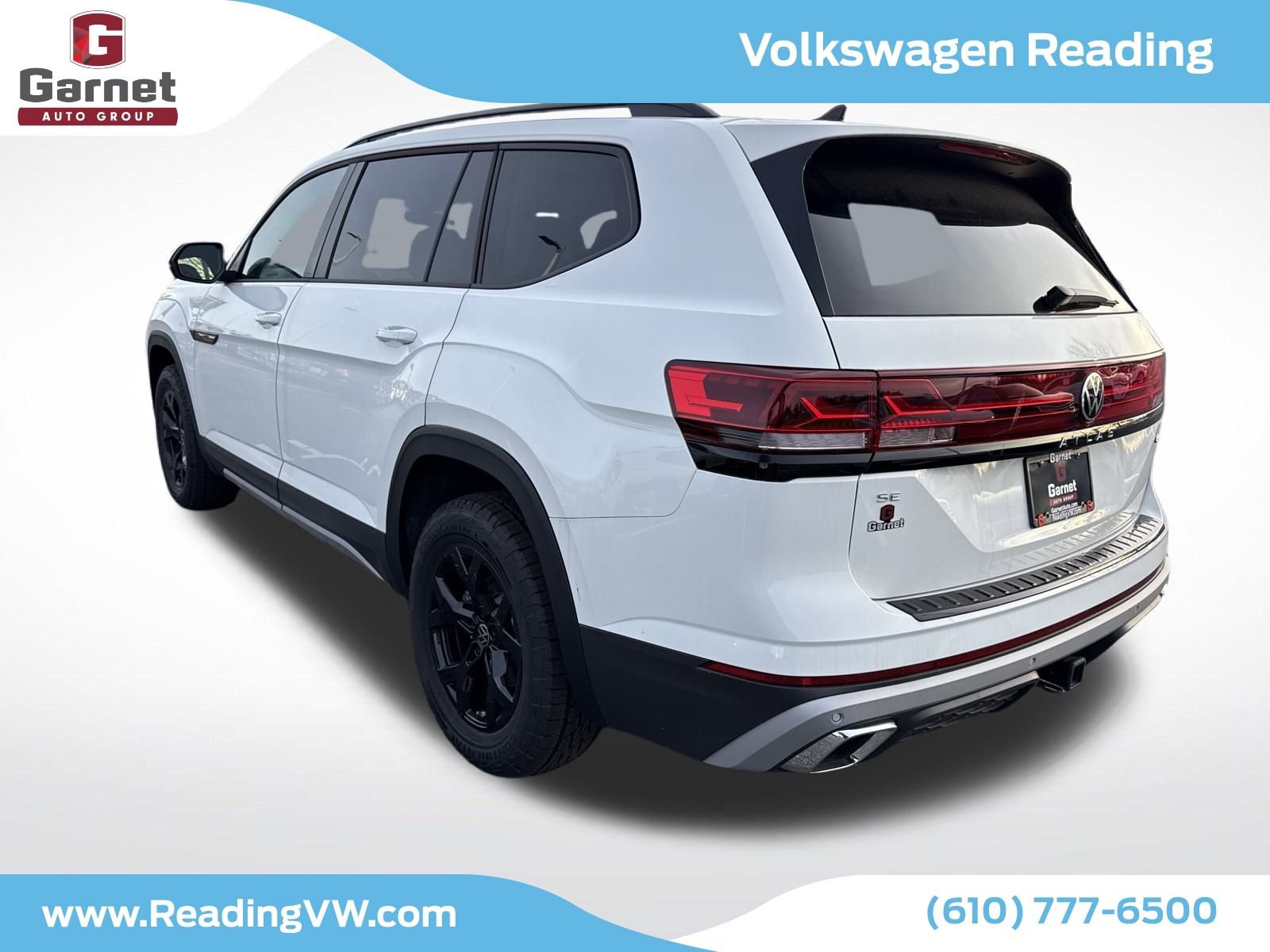 New 2025 Volkswagen Atlas Peak Edition SE image 3