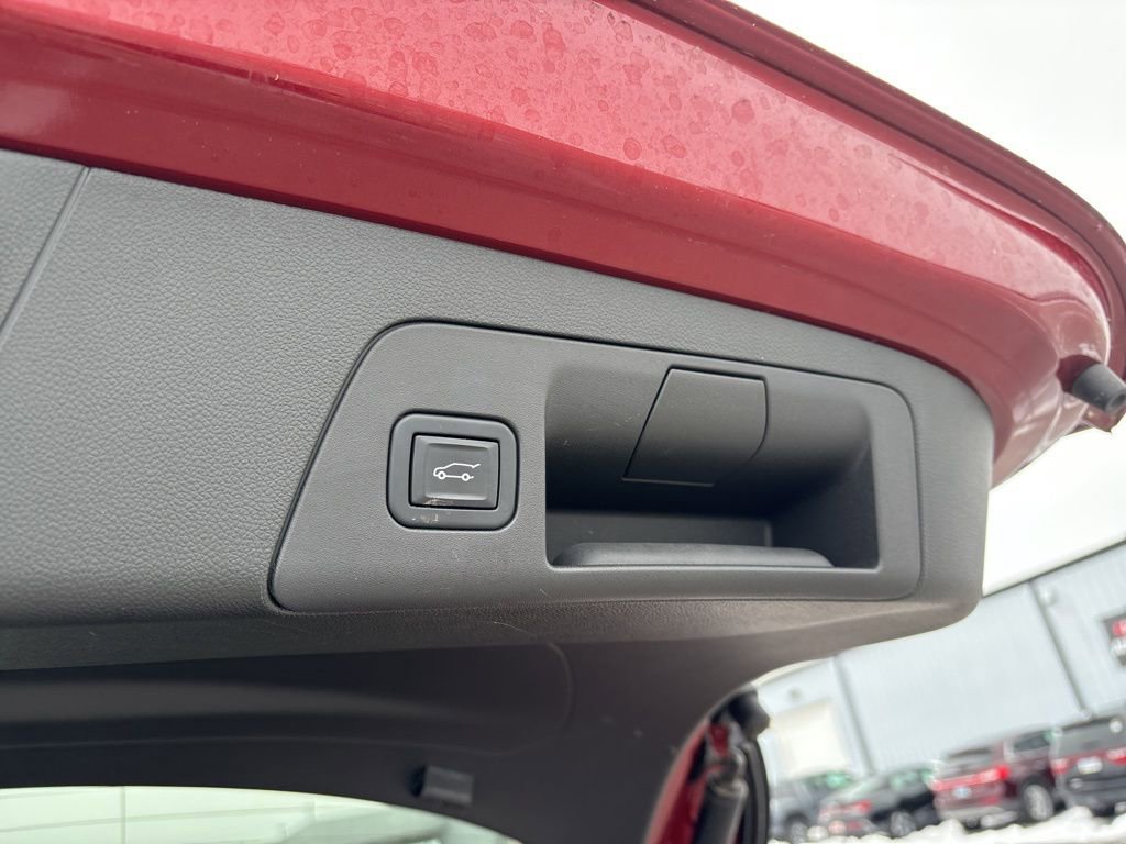 Used 2022 Buick Envision Preferred image 12