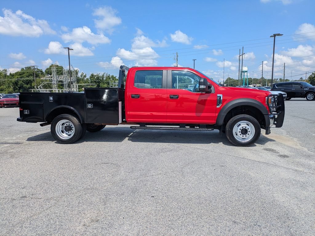 Used 2022 Ford F550 4x4 Crew Cab Super Duty w/ Power Equipment Group image 3